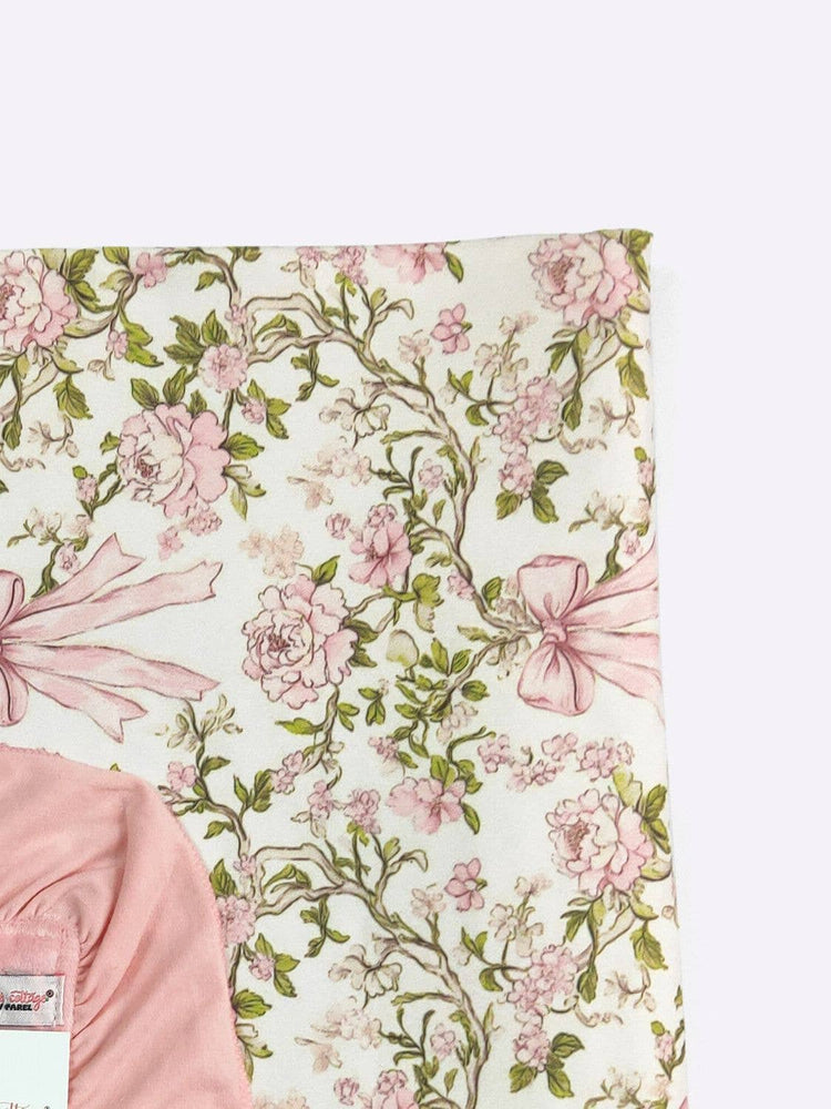Rose Vine Bow Blanket