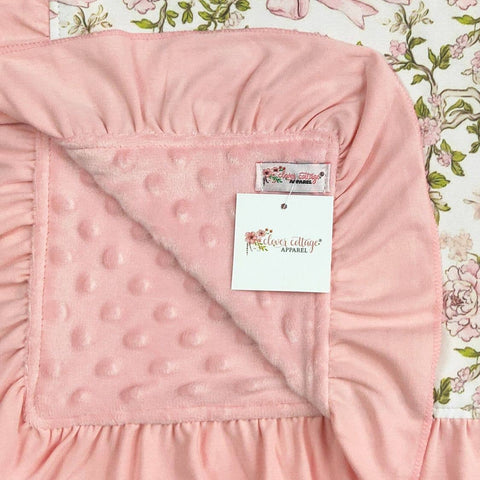 Rose Vine Bow Blanket